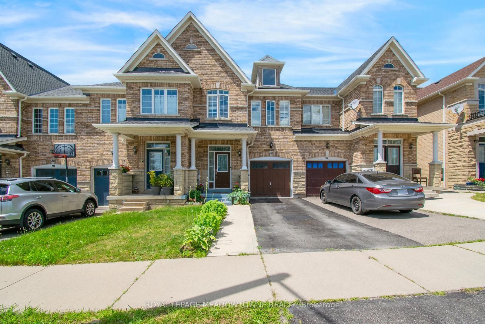 52 Royal Vista Road, Brampton, ON L6Y 0N5 photo 2