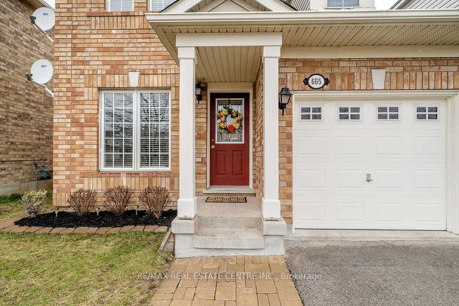 665 Thompson Road S, Milton, ON L9T 5W8 photo 2