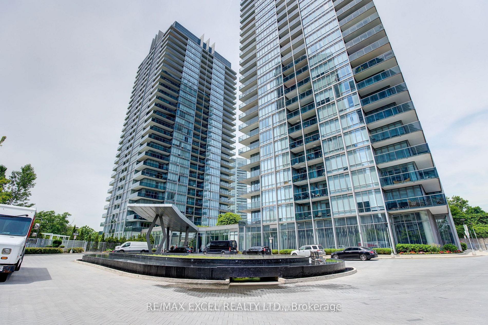 88 Park Lawn Road 2605, Toronto, ON M8Y 0B5