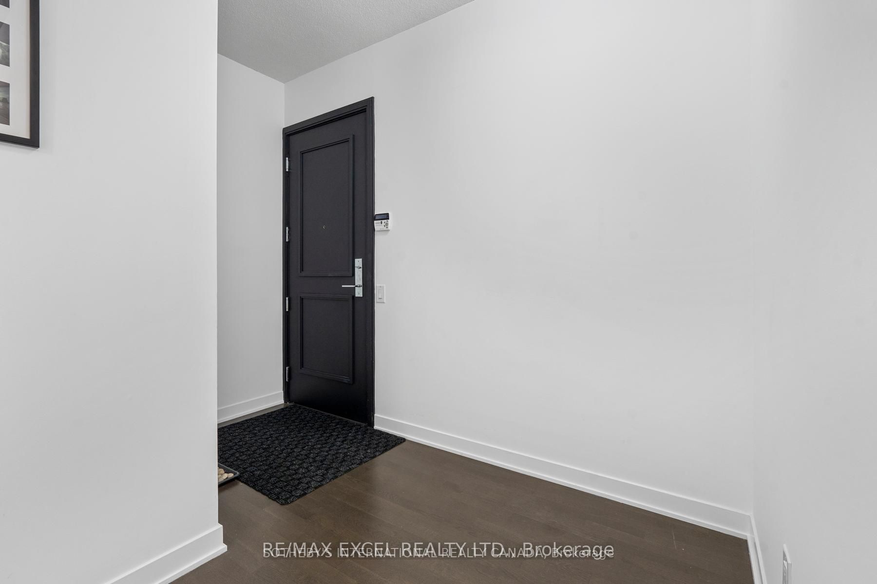 88 Park Lawn Road 2605, Toronto, ON M8Y 0B5 photo 5