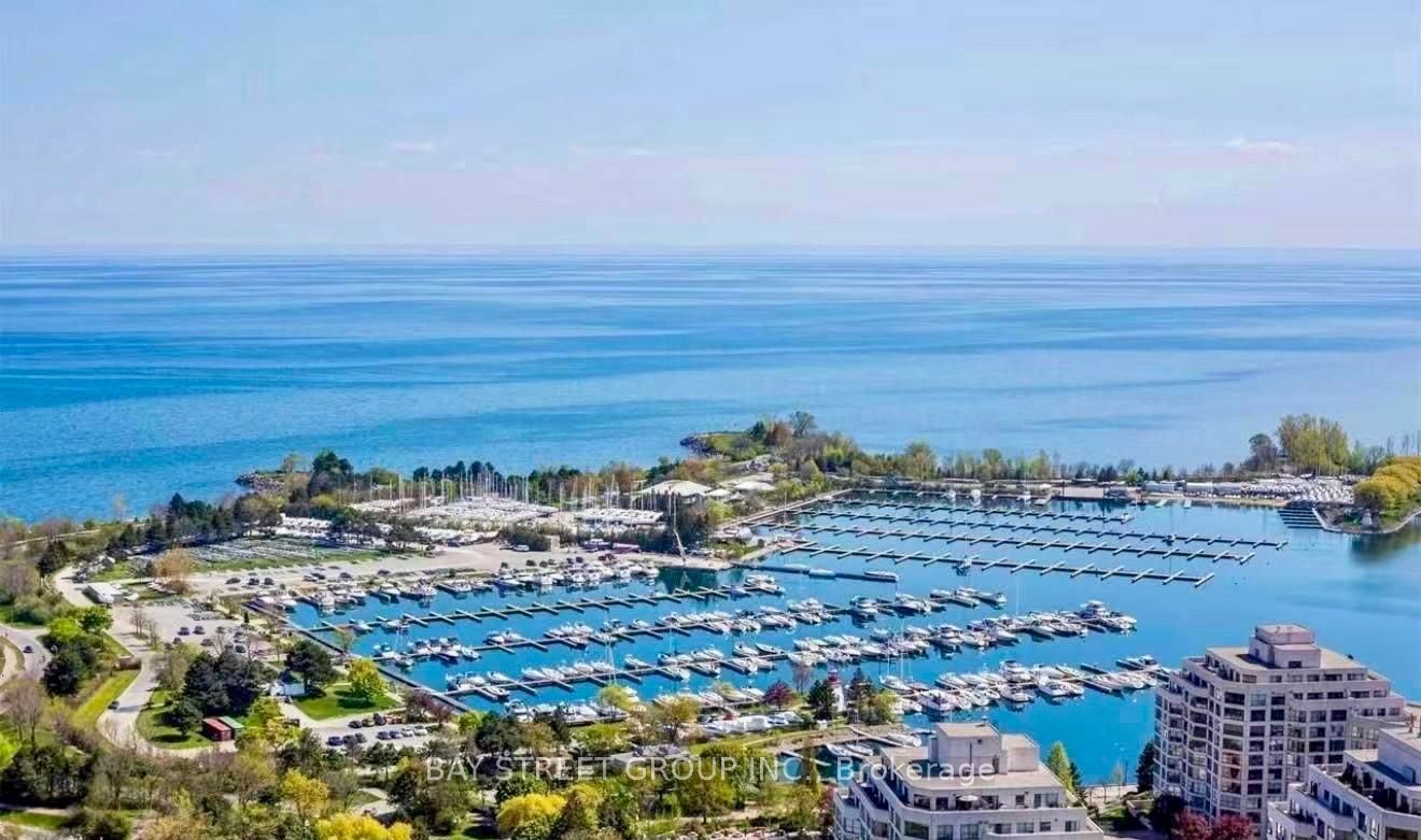 2212 Lake Shore Boulevard W 4304, Toronto, ON M8V 0C2