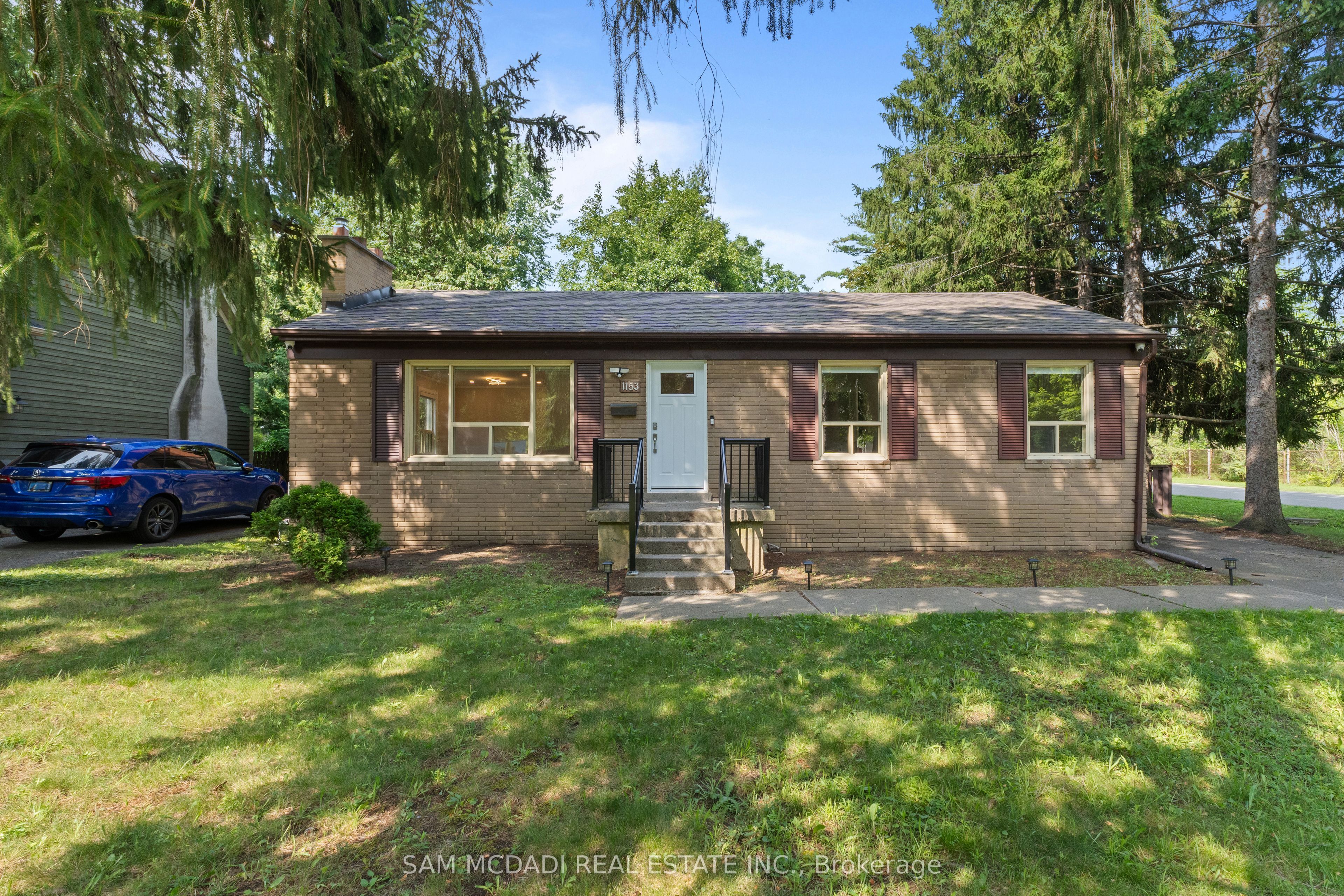 1153 Mona - UPPER Road, Mississauga, ON L5G 2Z8
