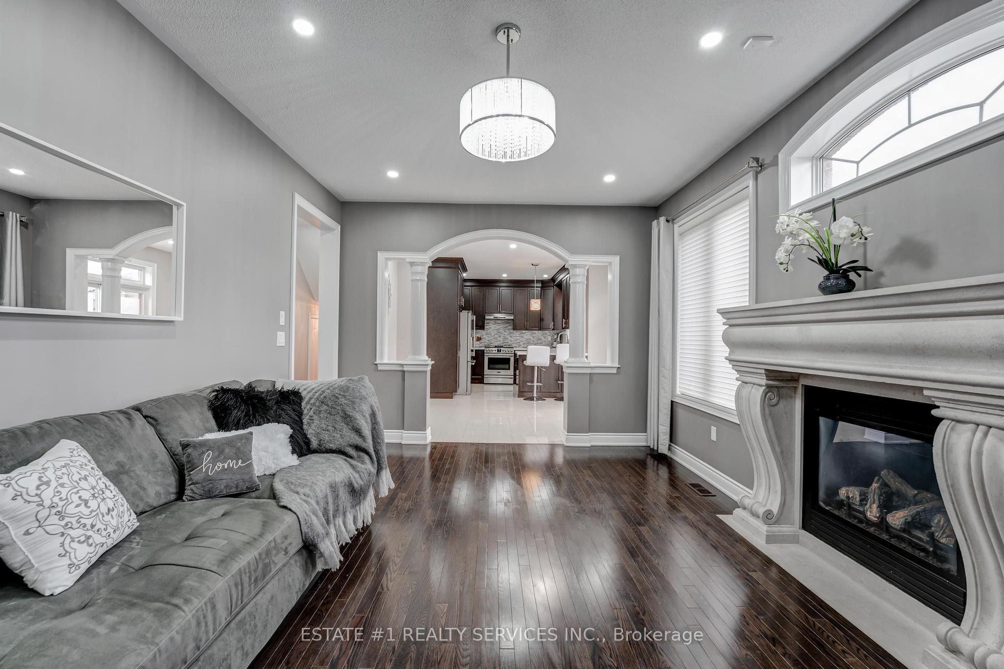 20 Maybeck Drive, Brampton, ON L6X 0Z1 photo 4
