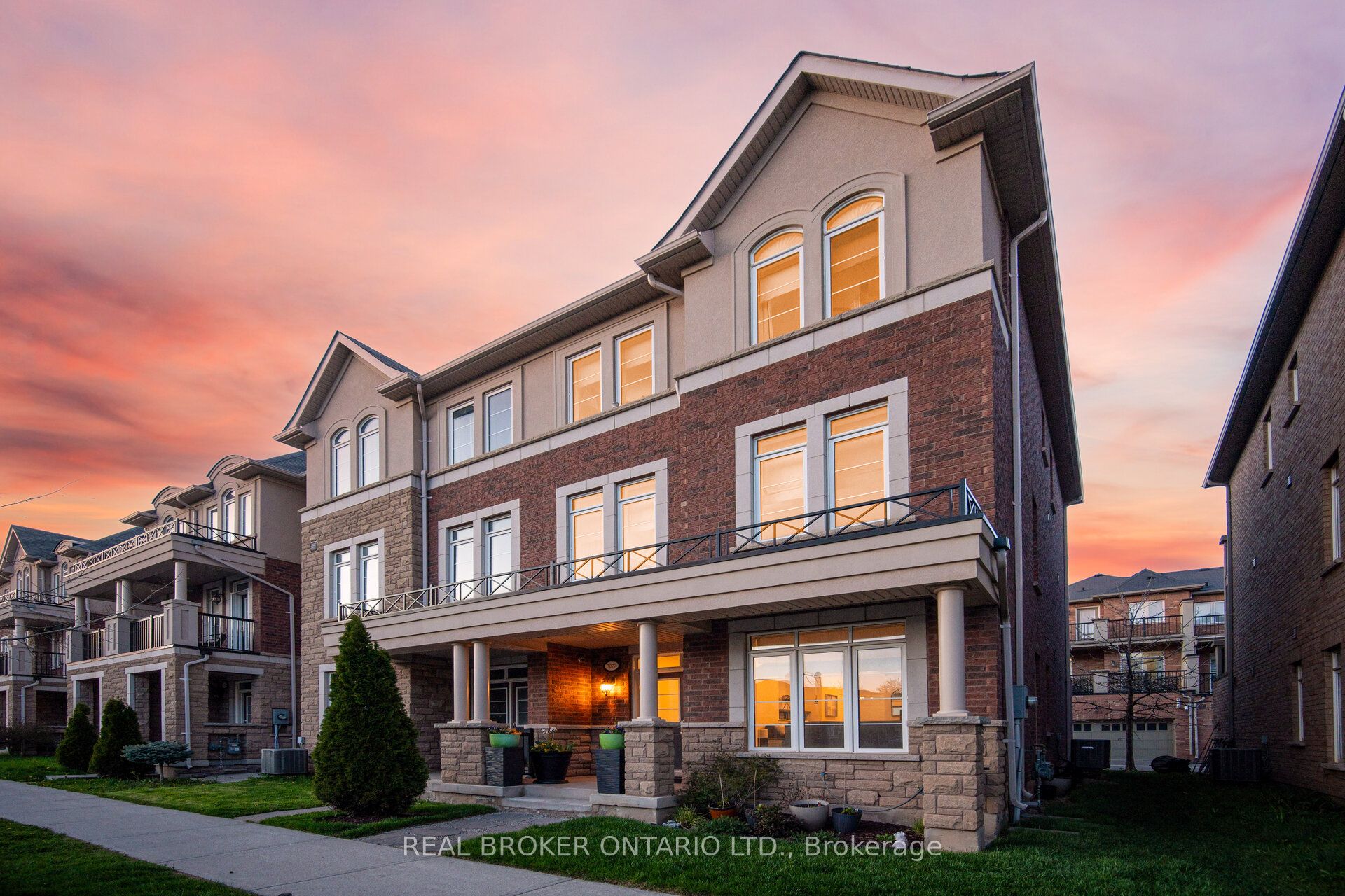 3077 Preserve Drive, Oakville, ON L6M 0W7 photo 4