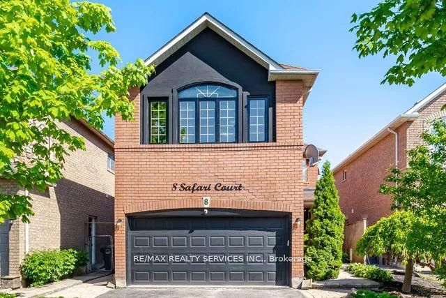 8 Safari Court, Brampton, ON L7A 1G8 photo 2