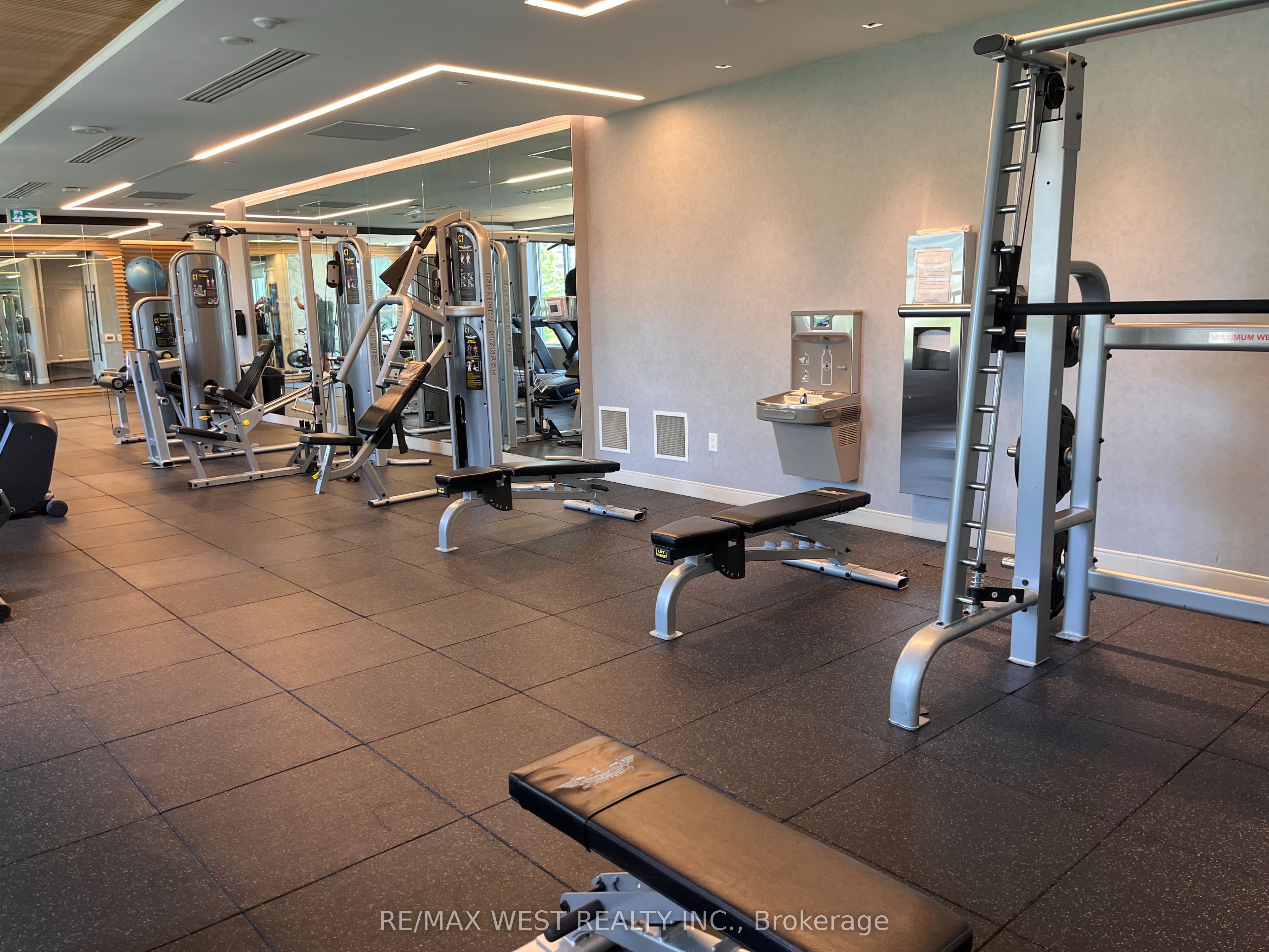 65 Annie Craig Drive 302, Toronto, ON M8V 0G3 photo 3
