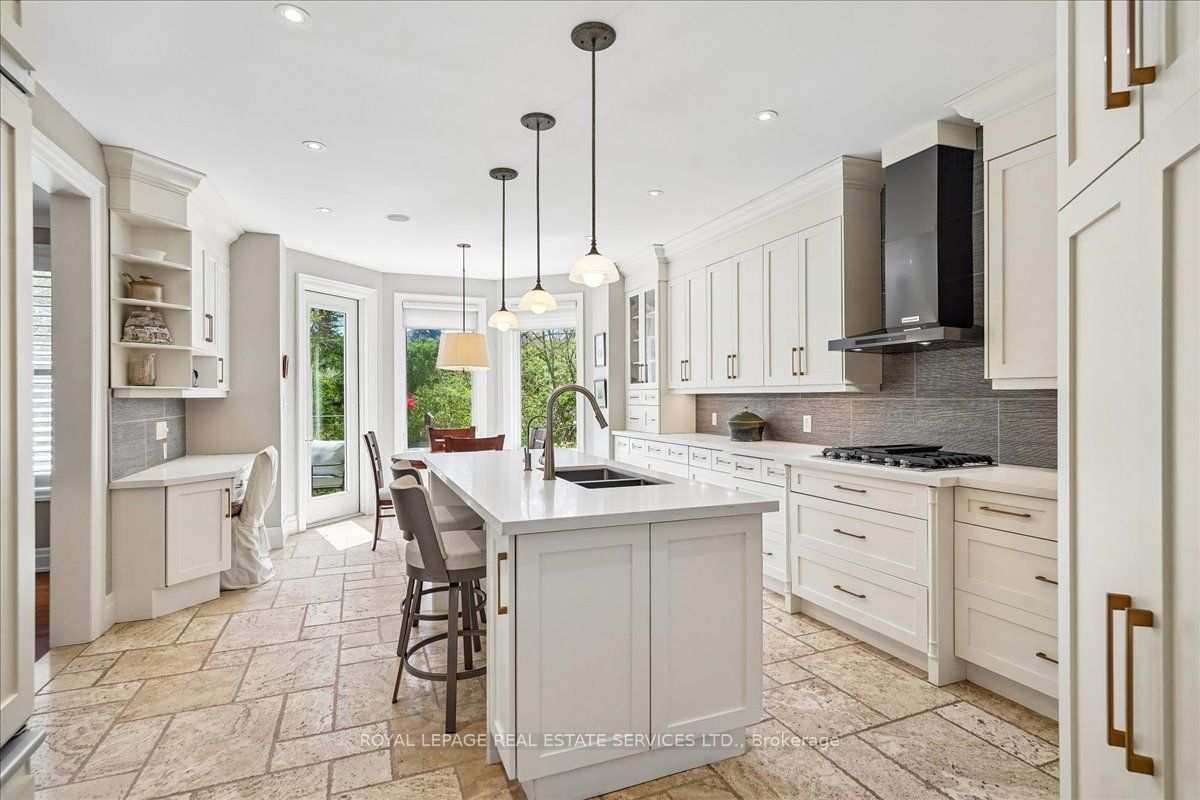 1726 The Pines N/A, Mississauga, ON L5J 4V5 photo 5