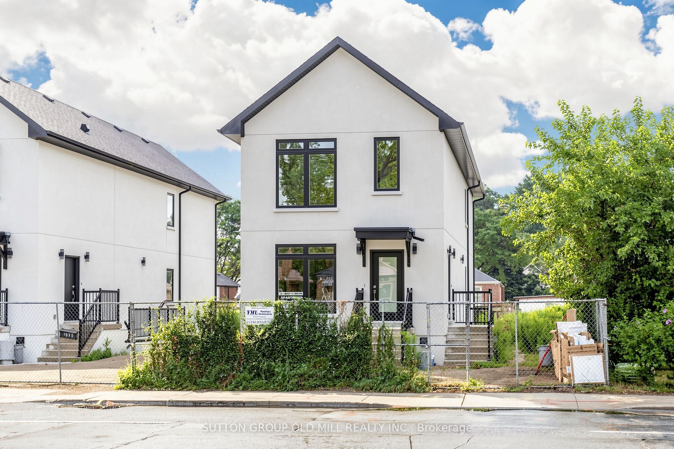 1925 Lawrence Avenue W 1, Toronto, ON M9N 1G8 photo 5