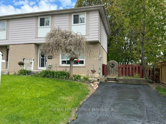 1345 Colonsay Drive, Burlington, ON L7P 2T6 photo 2