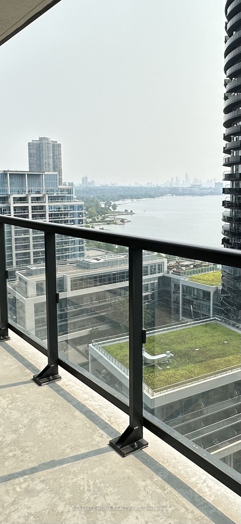 38 Annie Craig Drive 1604, Toronto, ON M8V 0A8