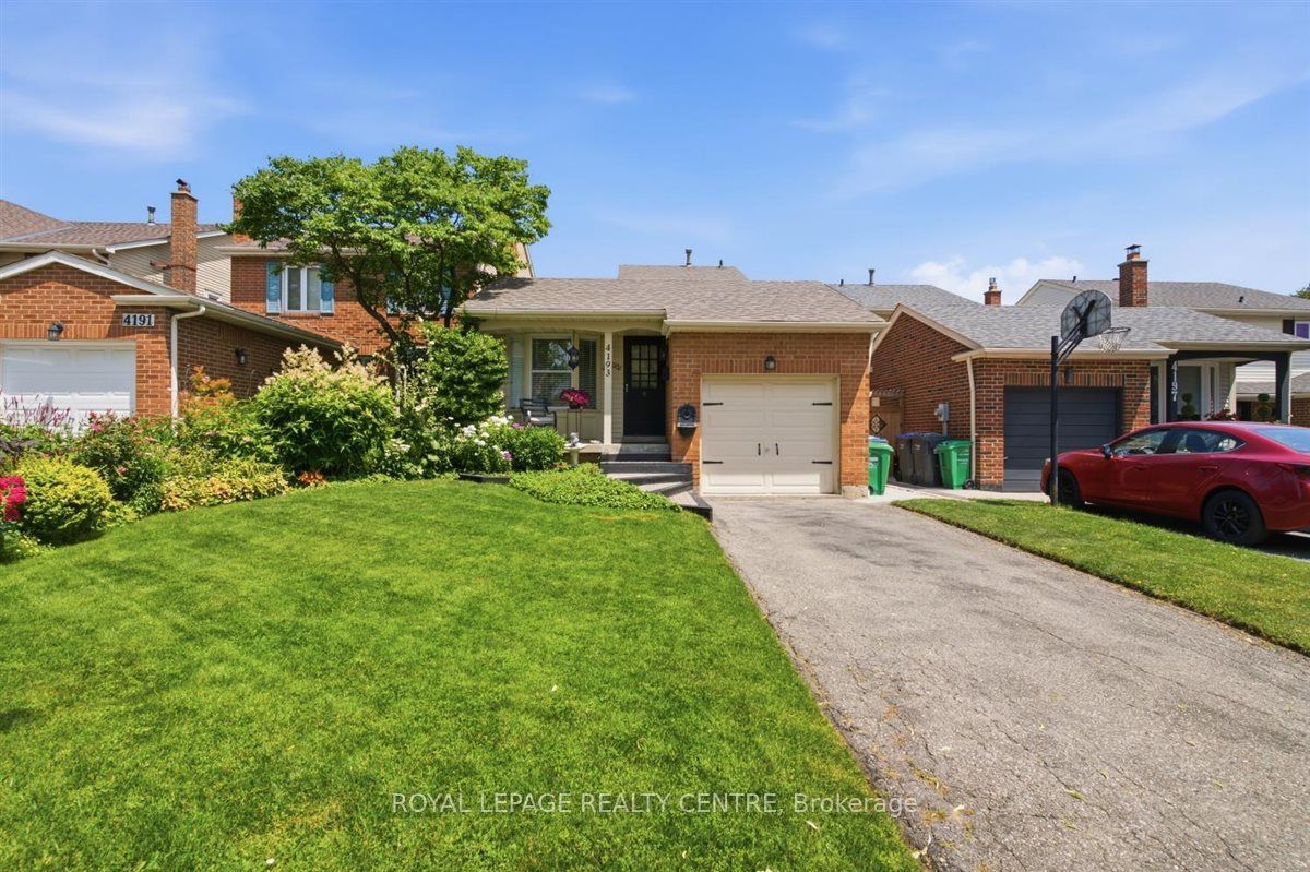 4193 Stonemason Crescent, Mississauga, ON L5L 2Z6