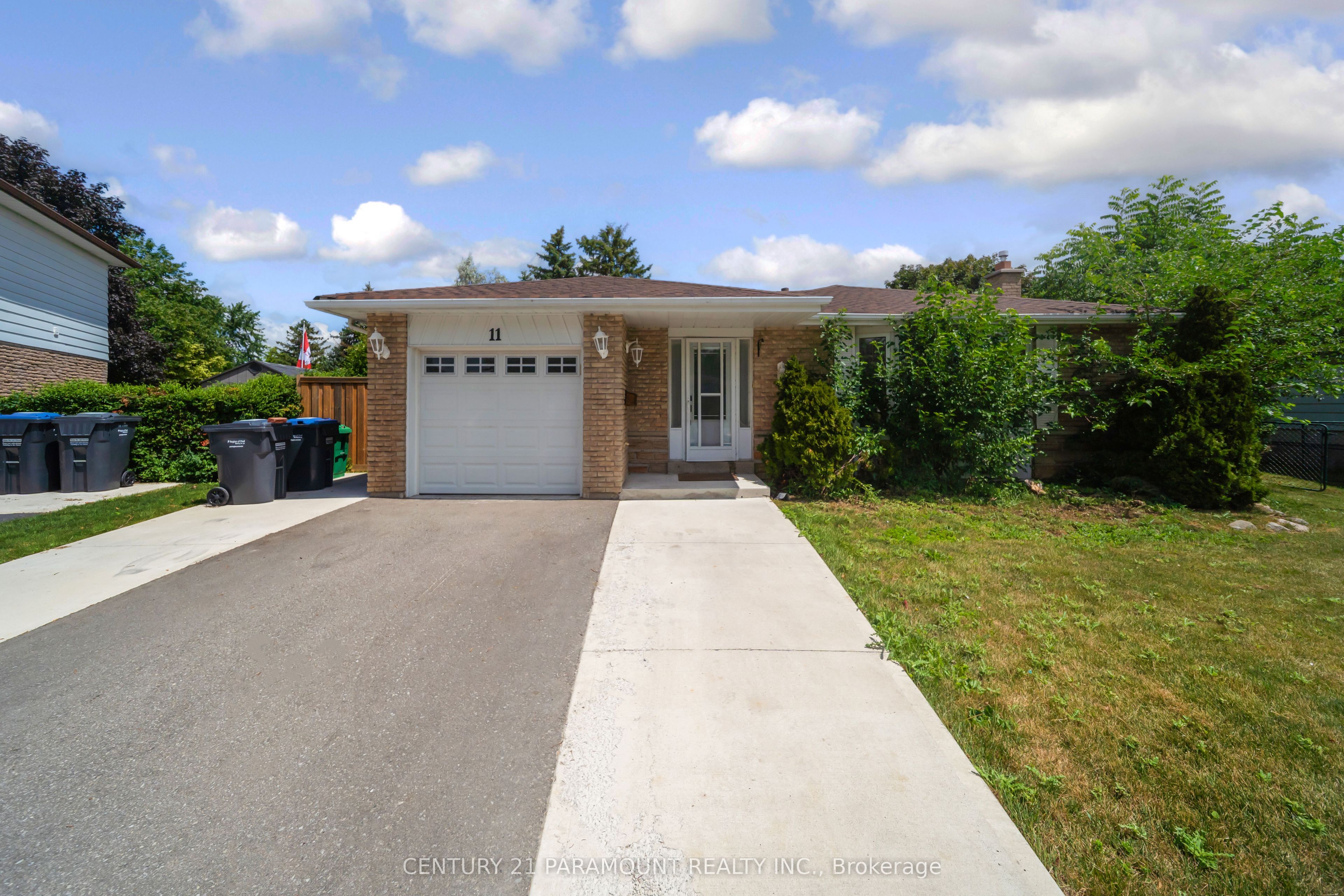 11 Gondola Crescent, Brampton, ON L6S 1W5 photo 4