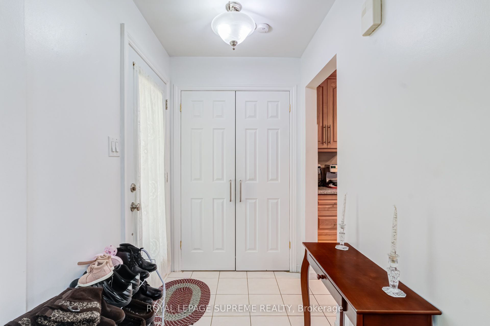 7236 Meyer Drive, Mississauga, ON L4T 3A9 photo 4