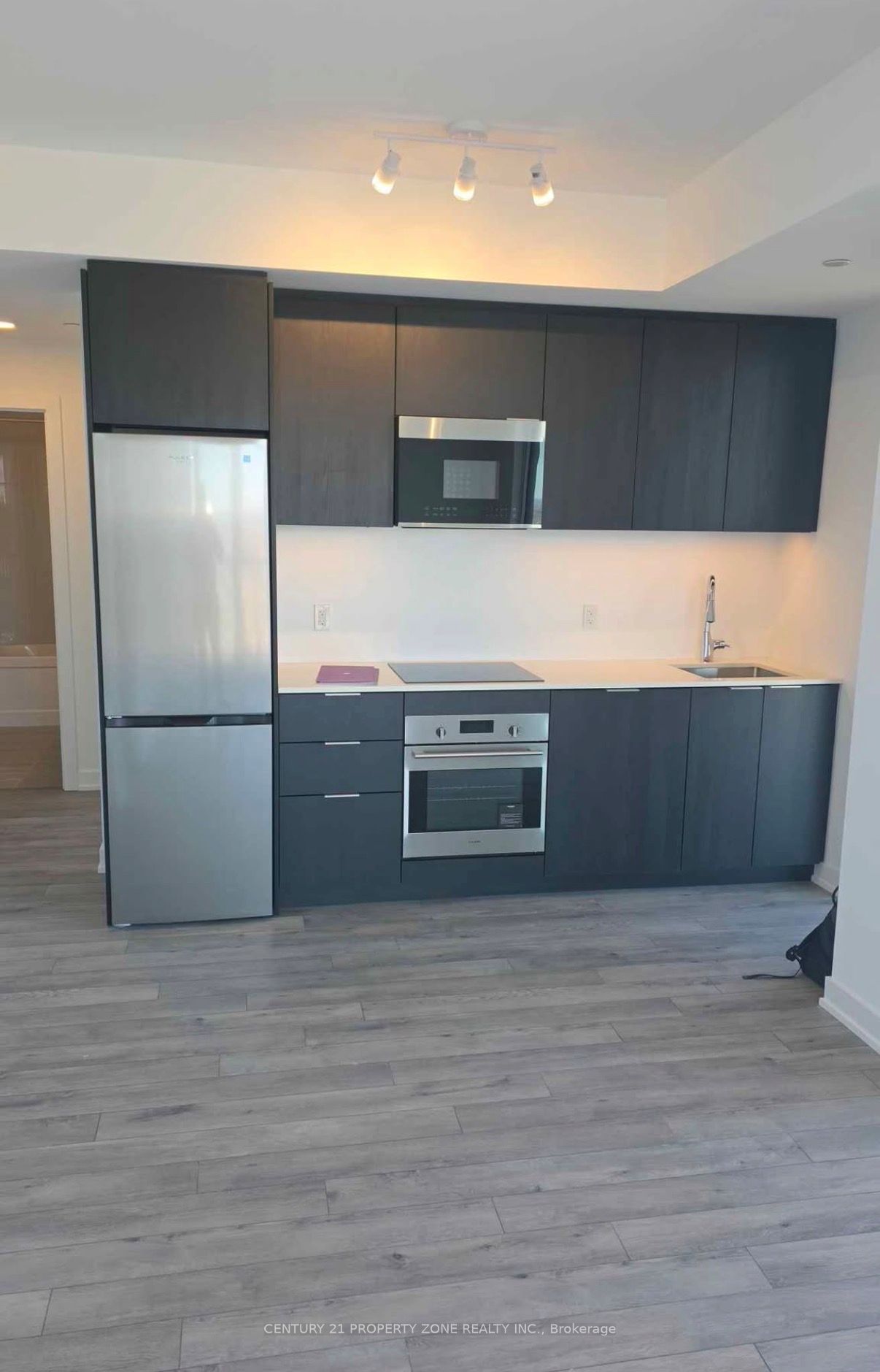 15 Skyridge Drive 2801, Brampton, ON L6P 4S3 photo 2