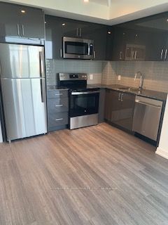 4010 Eglinton Avenue W 802, Toronto, ON M9P 1A6 photo 3