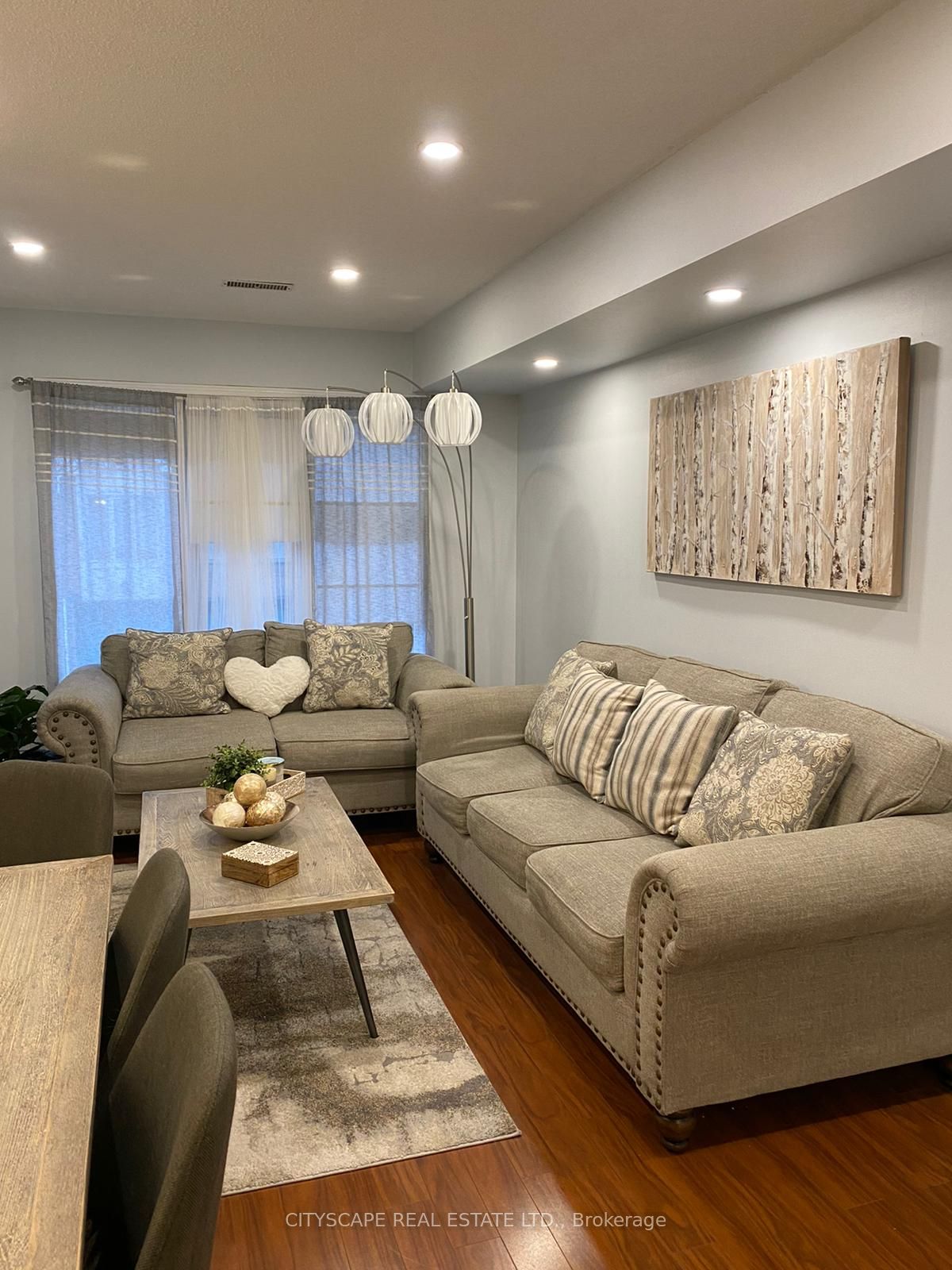 1050 Bristol Road W 40, Mississauga, ON L5V 2E8