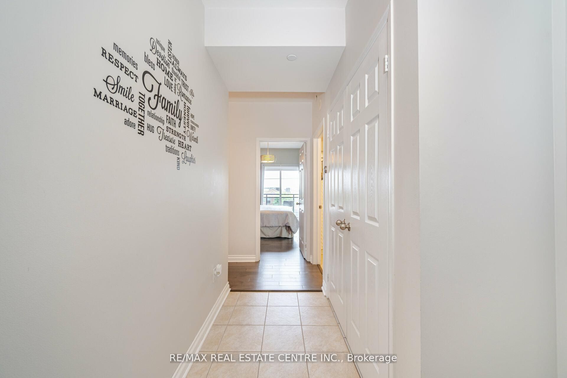 5150 Winston Churchill Boulevard 305, Mississauga, ON L5M 0P1 photo 4