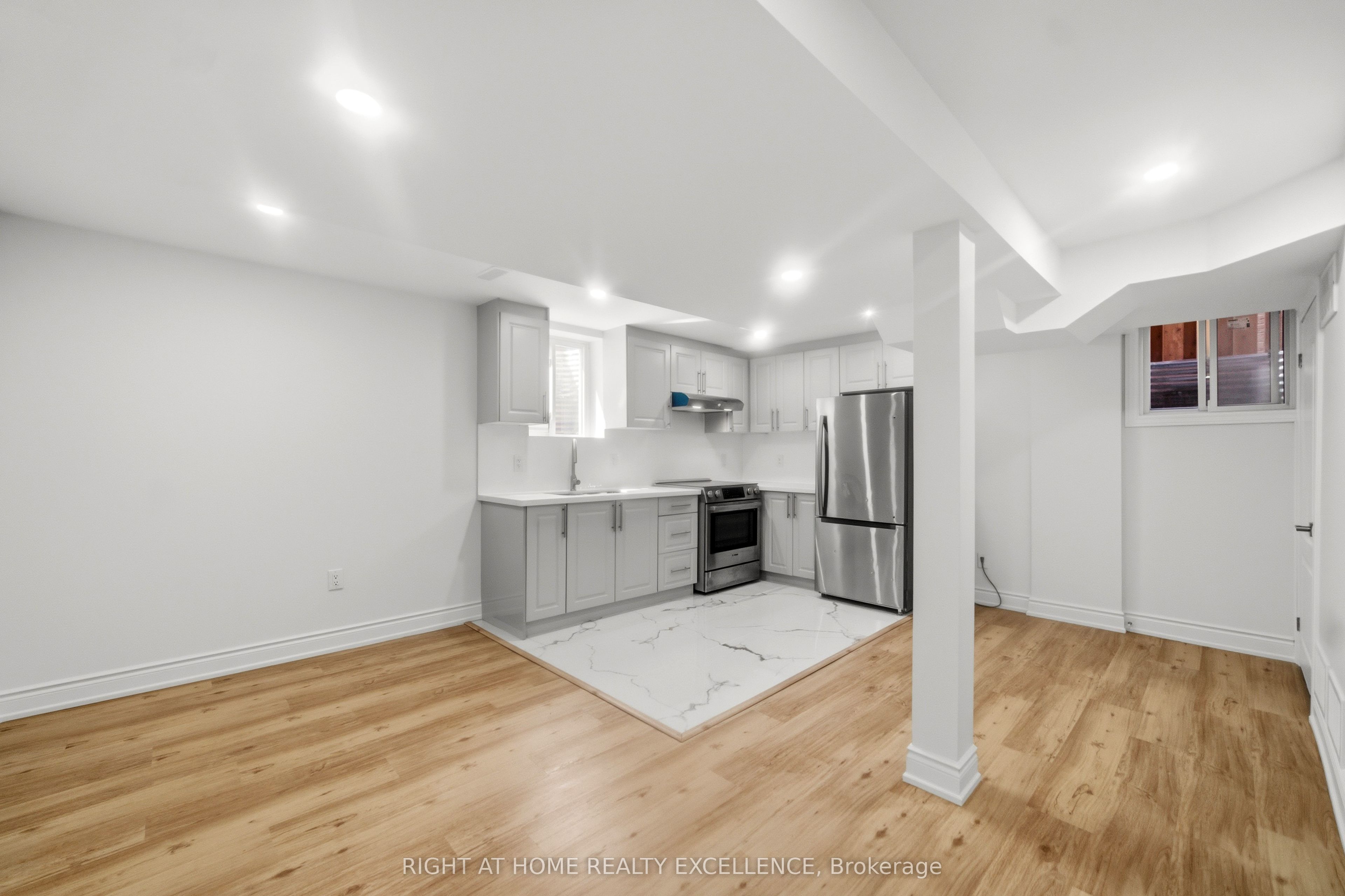 16 Whitford Court Basement, Brampton, ON L6R 2S2 photo 4