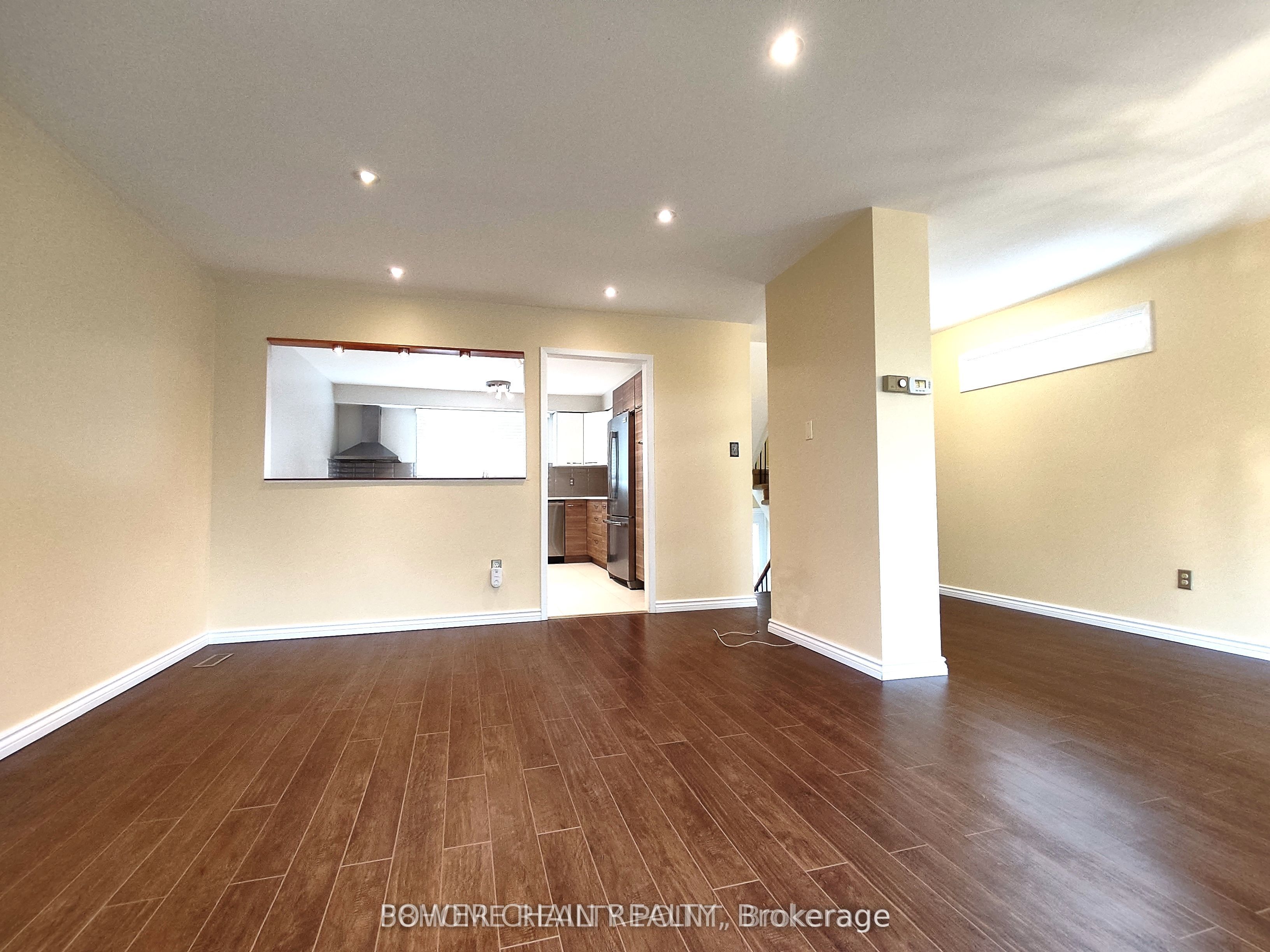 1135 Mccraney Street E 9, Oakville, ON L6H 3A3 photo 4