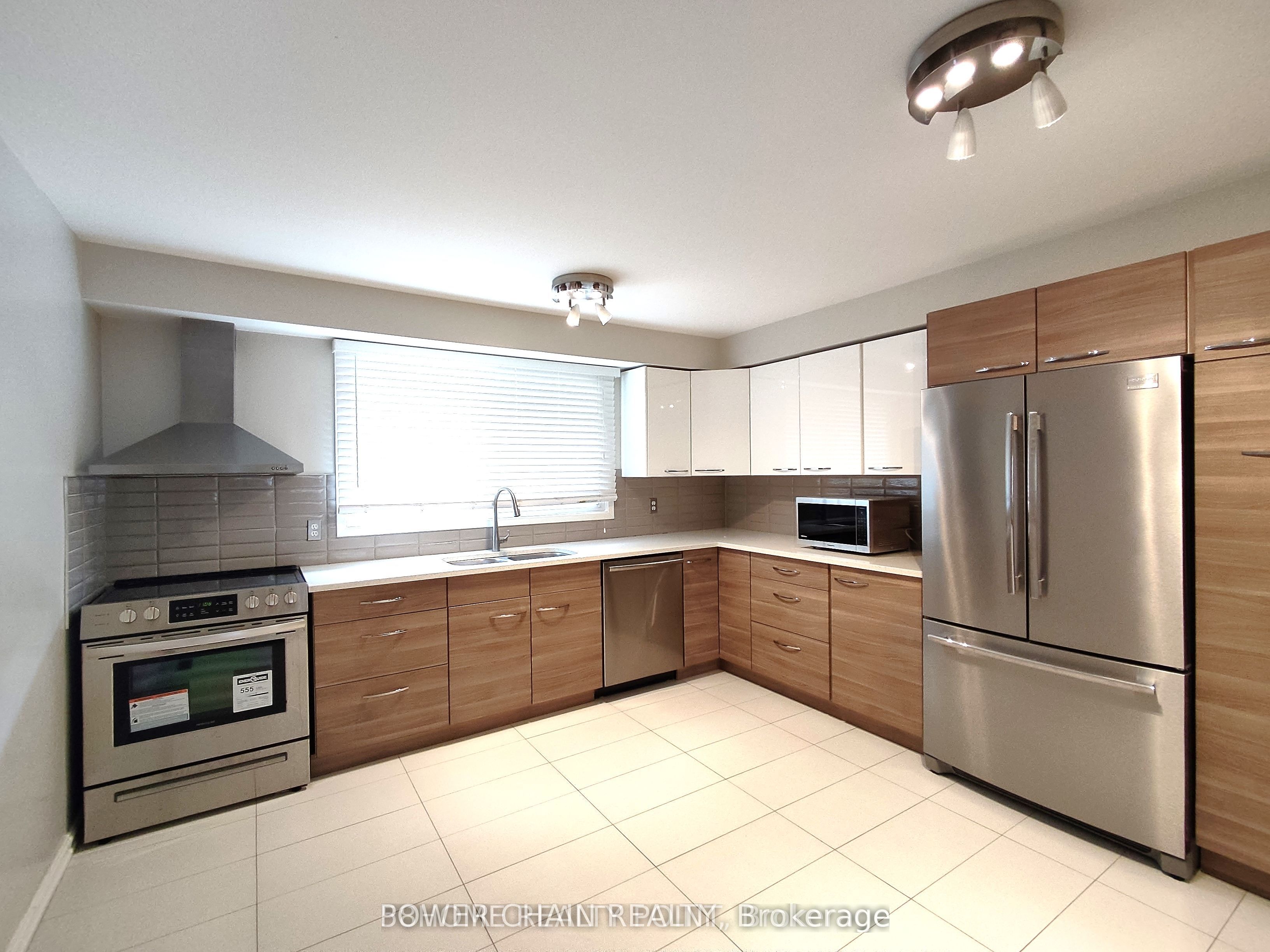 1135 Mccraney Street E 9, Oakville, ON L6H 3A3 photo 5