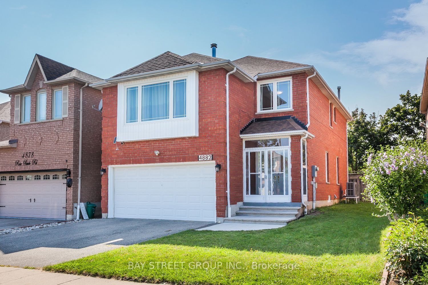 4882 Rosebush Road, Mississauga, ON L5M 5M9