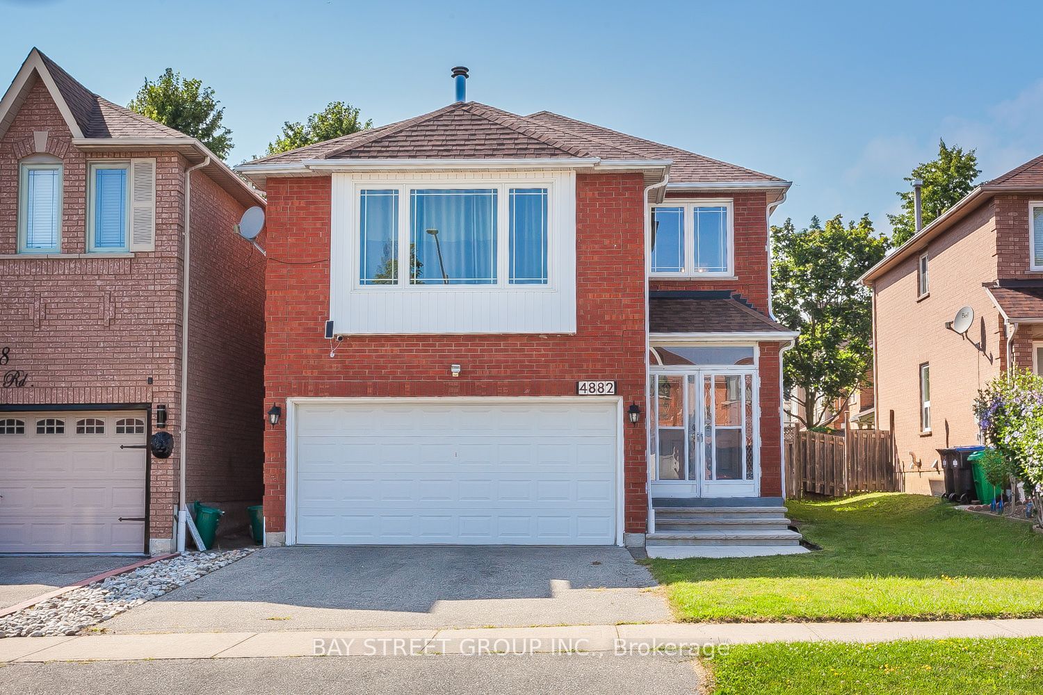 4882 Rosebush Road, Mississauga, ON L5M 5M9 photo 2