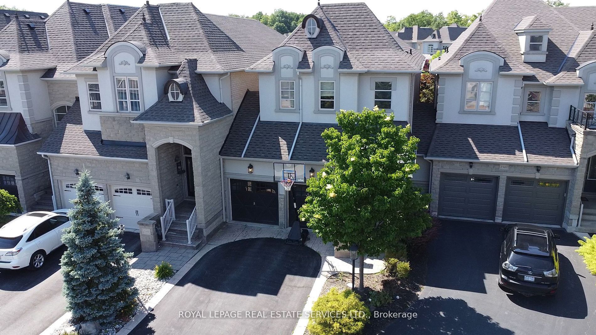 2307 Wuthering Heights Way, Oakville, ON L6M 0E7 photo 3