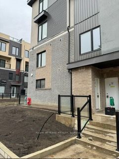 3562 Colonial Drive 2, Mississauga, ON L5L 5R9 photo 2