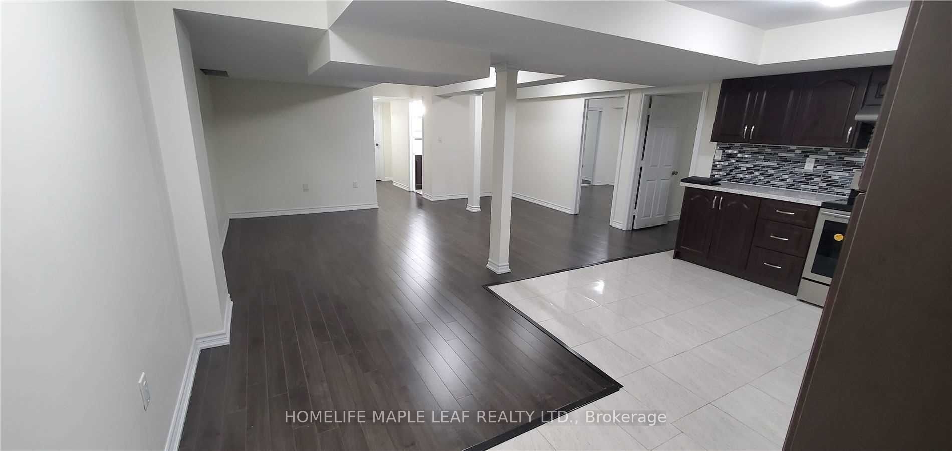5 Gallucci Crescent, Brampton, ON L6P 1R3 photo 4
