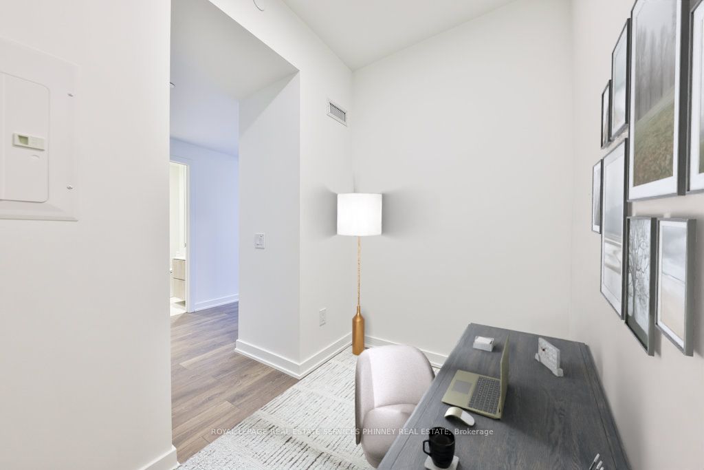 28 Ann Street 412, Mississauga, ON L5G 3G1 photo 3