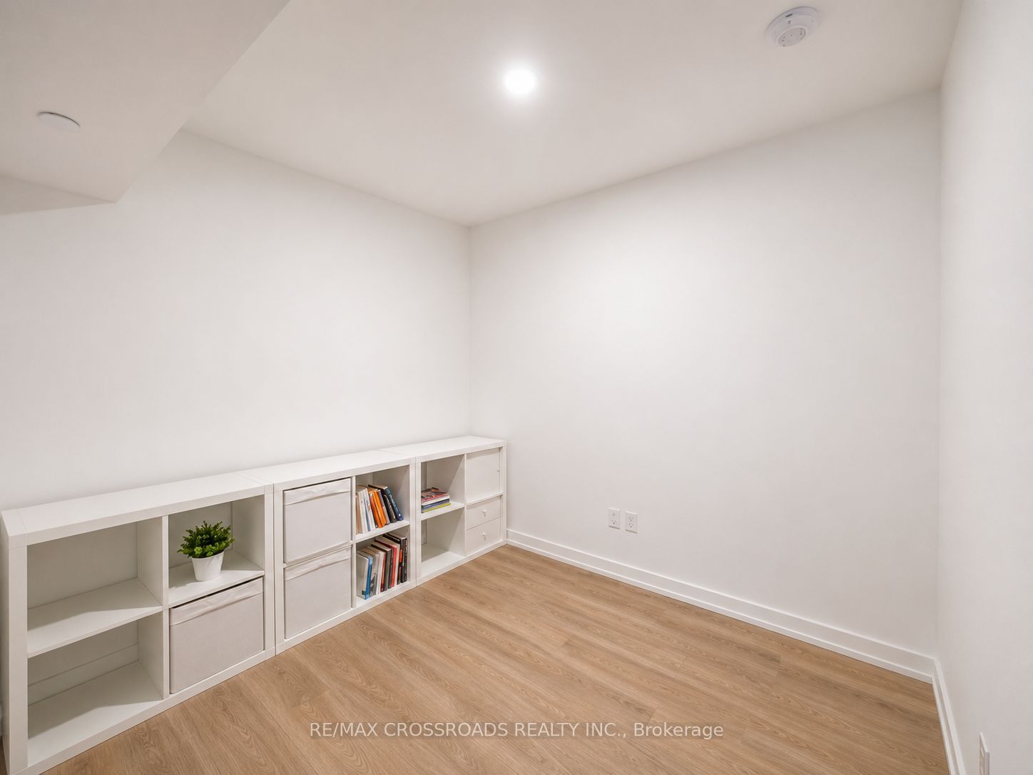 1100 Sheppard Avenue W 929, Toronto, ON M3K 0E4 photo 5