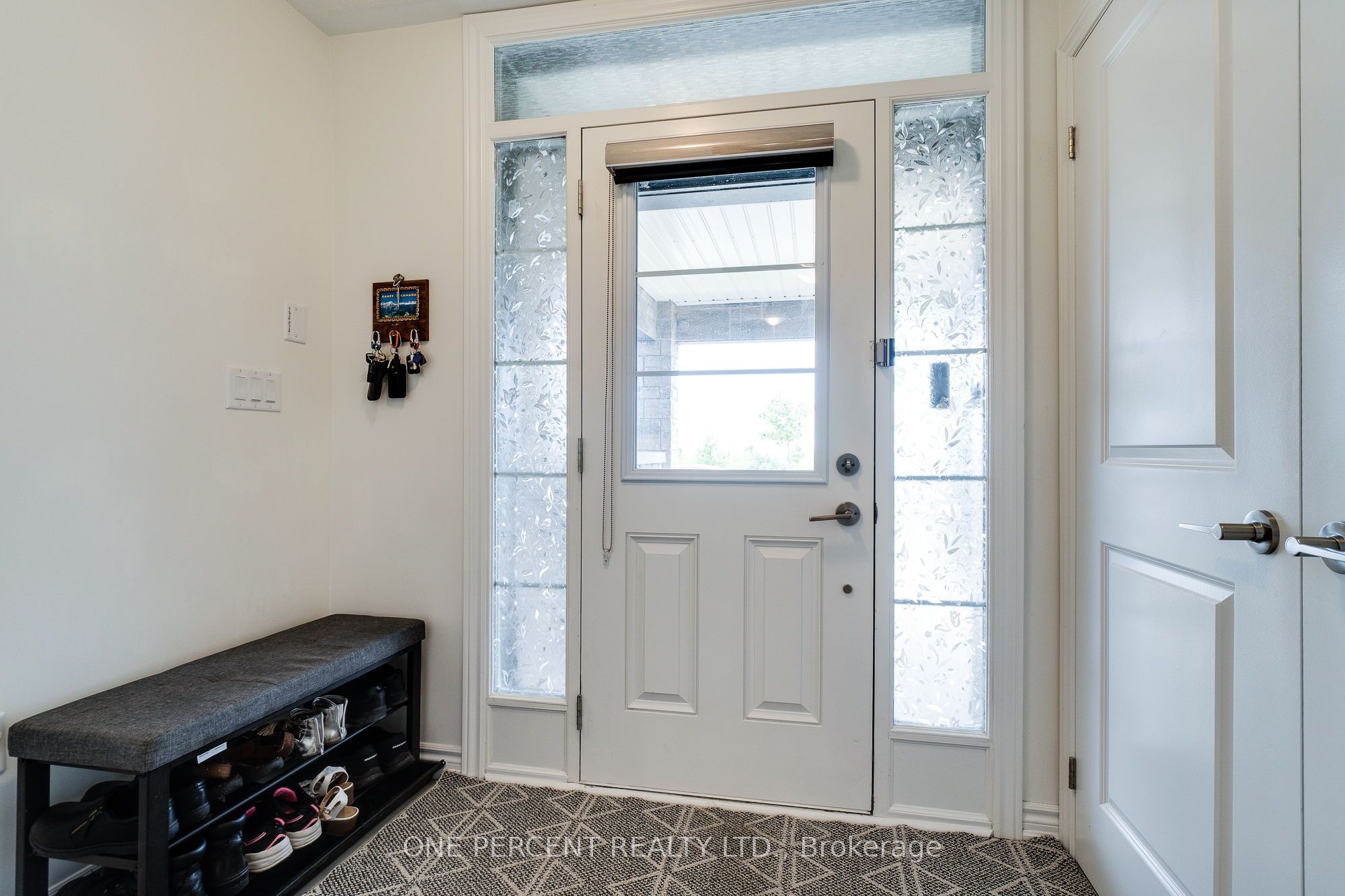 387 Thimbleweed Court, Milton, ON L9E 1T3 photo 4