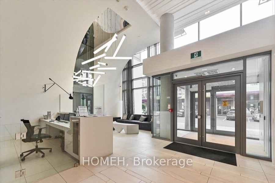 10 De Boers Drive 1109, Toronto, ON M3J 0H1 photo 3