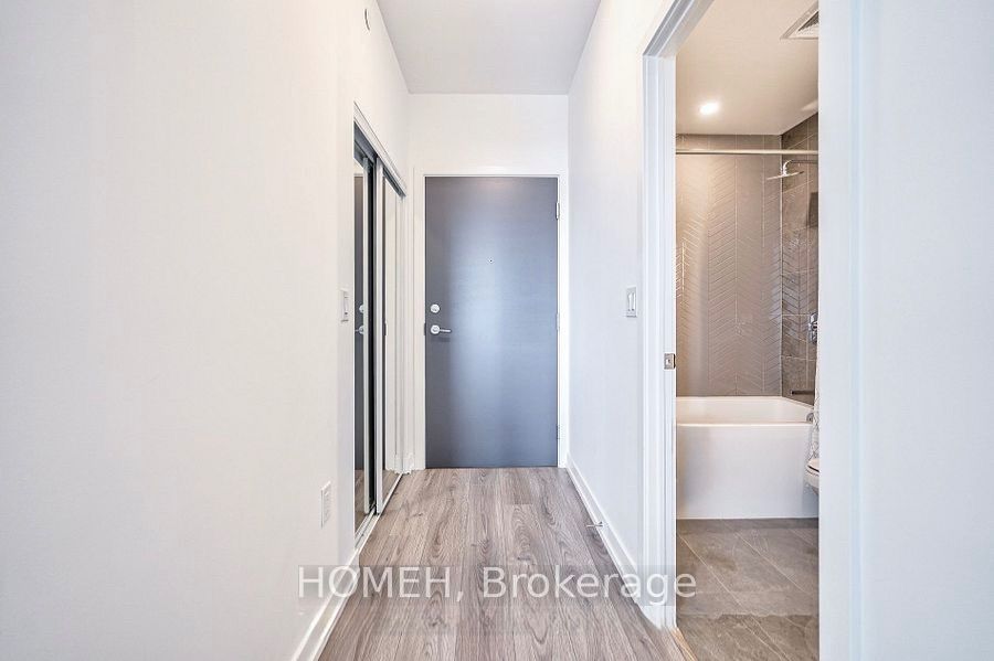 10 De Boers Drive 1109, Toronto, ON M3J 0H1 photo 5