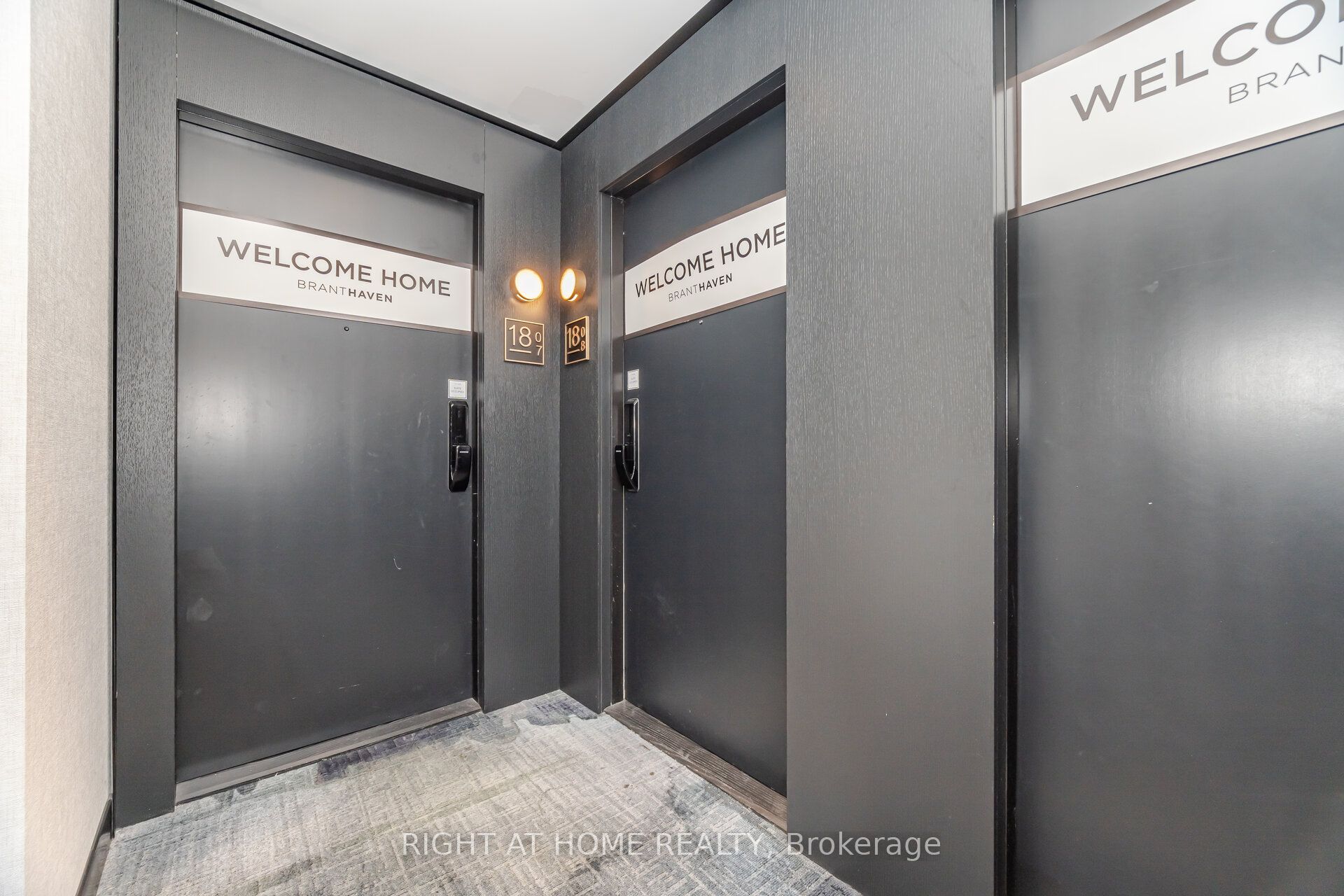 3220 WILLIAM COLTSON Avenue 1808, Oakville, ON L6H 7X9 photo 5