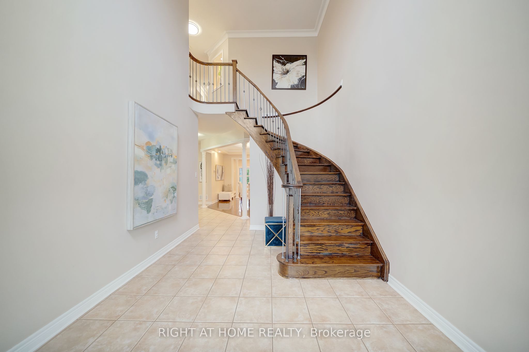 1030 LONSDALE Lane, Oakville, ON L6H 7L5 photo 2