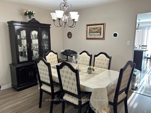 3546 Italia Crescent, Mississauga, ON L5B 3T6 photo 5