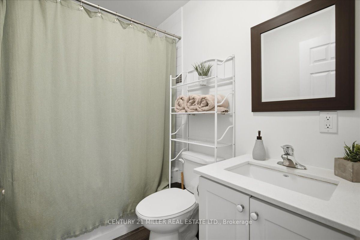 70 Stewart Street 102, Oakville, ON L6K 1X5 photo 4