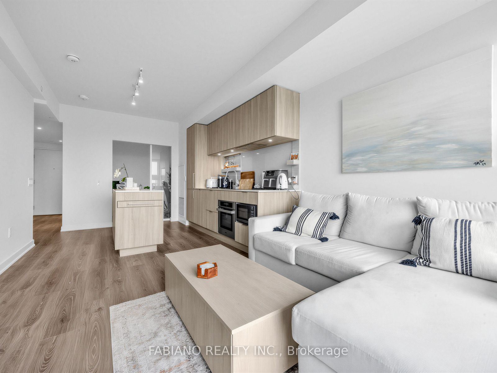 28 Ann Street 1313, Mississauga, ON L5G 0E1 photo 3