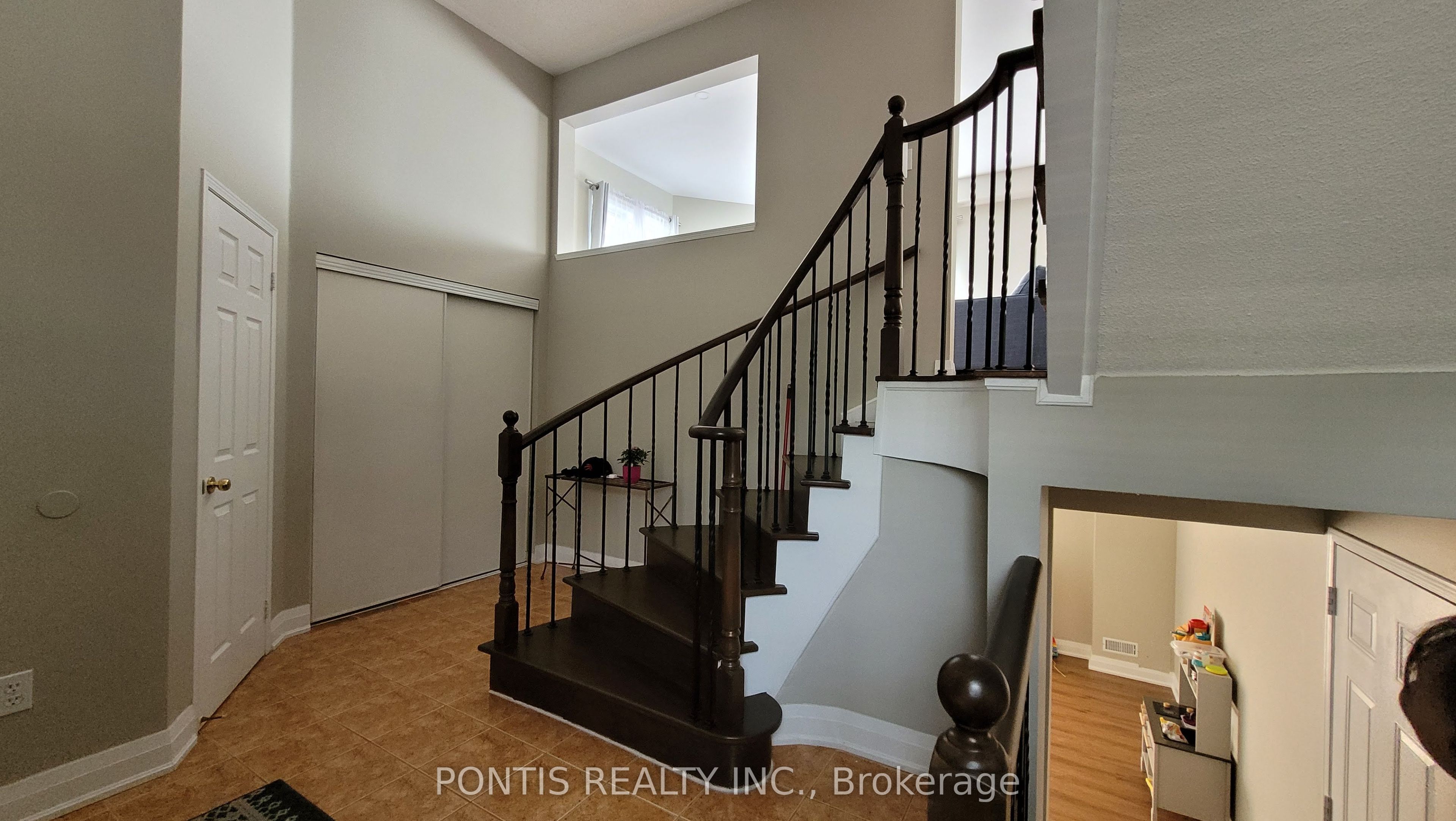 5535 Glen Erin Drive 65, Mississauga, ON L5M 6H1 photo 3