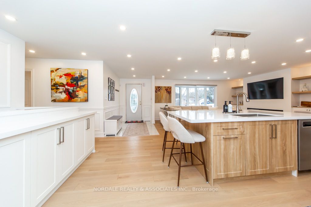 26 Marion Street, Caledon, ON L7C 1K8 photo 4