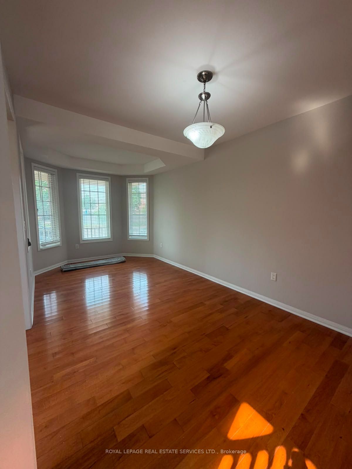 697 Scott Boulevard, Milton, ON L9T 0X9 photo 3