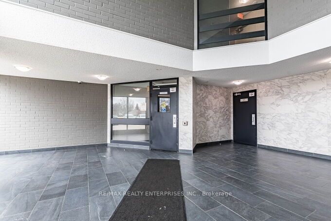 2001 Bonnymede Drive 119, Mississauga, ON L5J 4H8 photo 4
