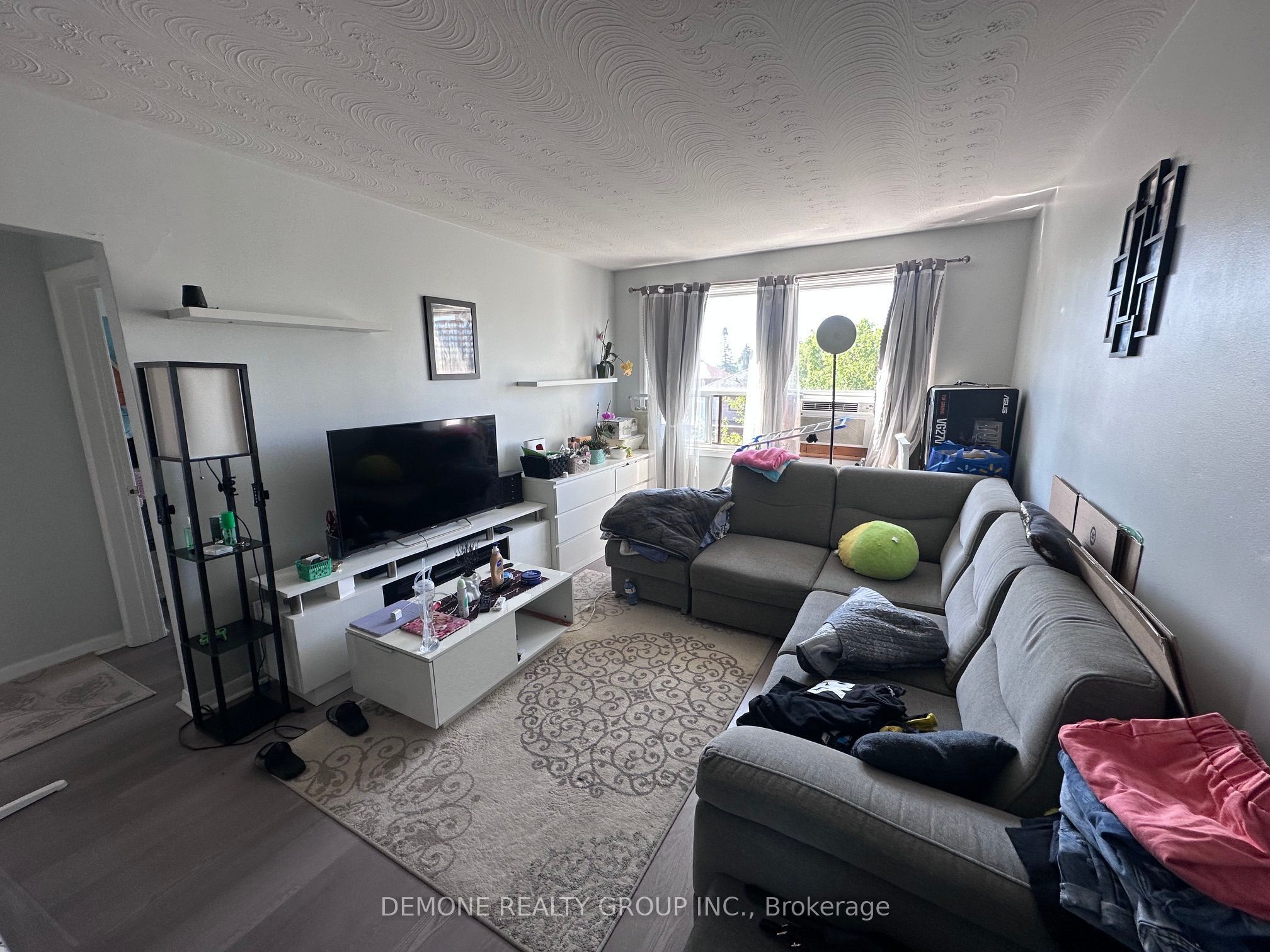 777 Lawrence Avenue W 9, Toronto, ON M6A 1C2 photo 3