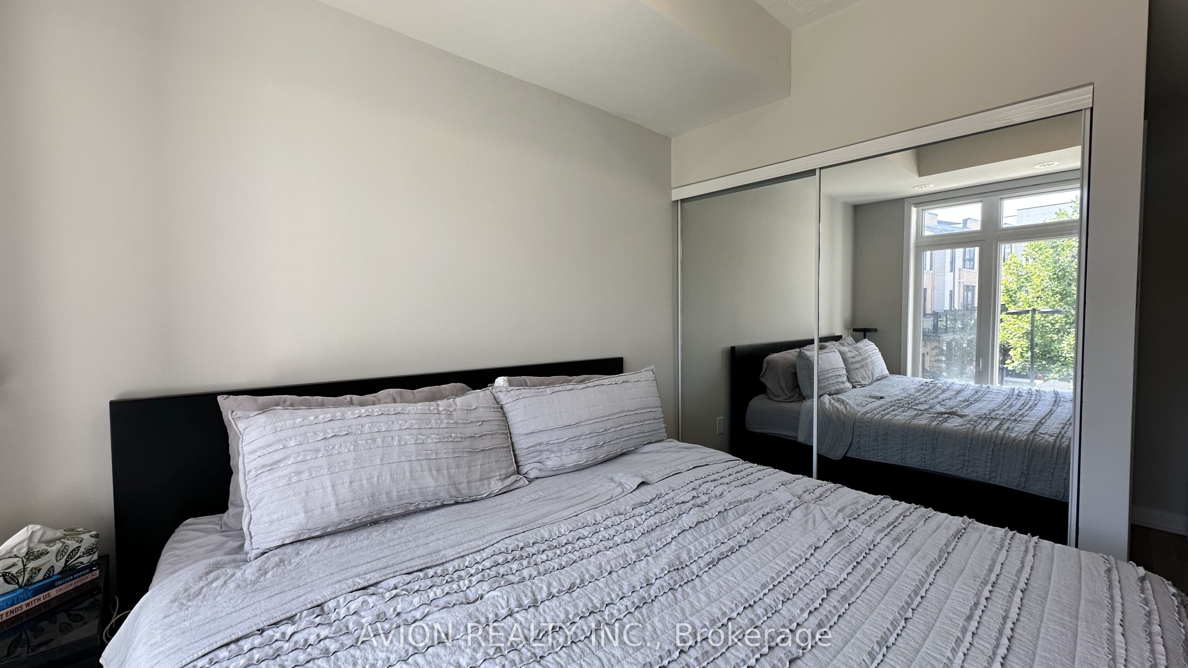 160 CANON JACKSON Drive 210, Toronto, ON M6M 0B6 photo 5