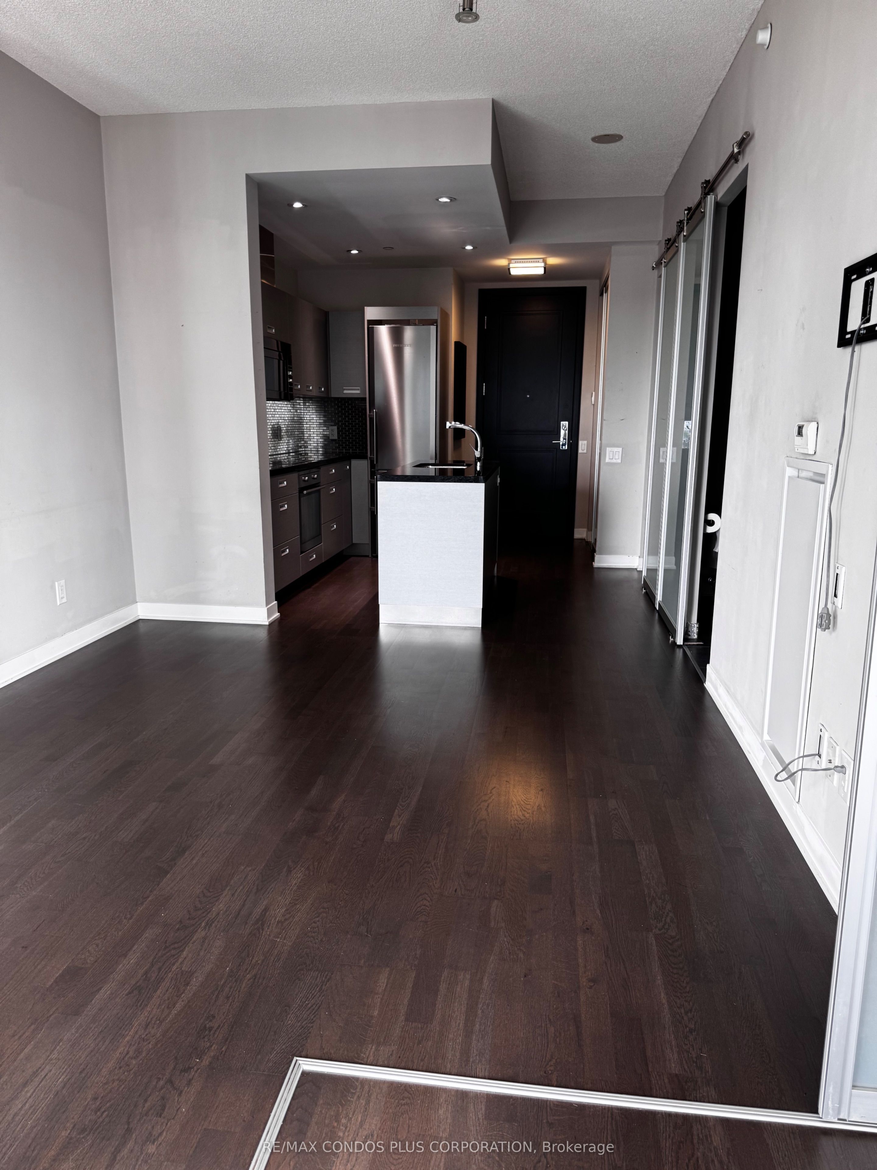 90 Park Lawn Road 903, Toronto, ON M8Y 0B6 photo 4