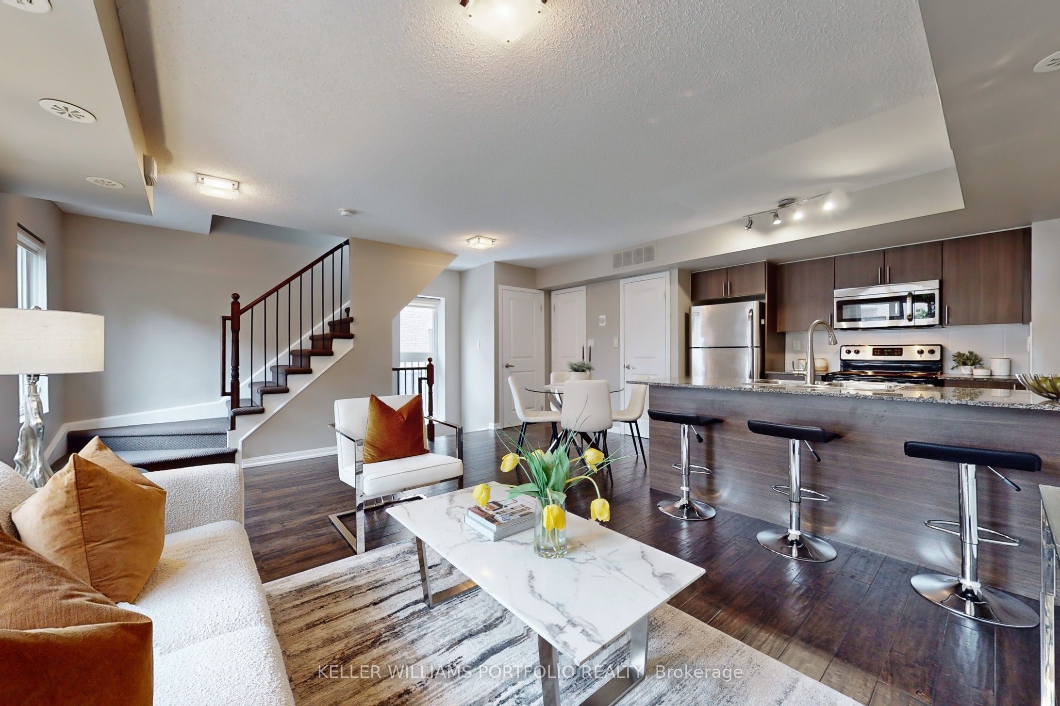 10 Foundry Avenue 235, Toronto, ON M6H 0A6 photo 5