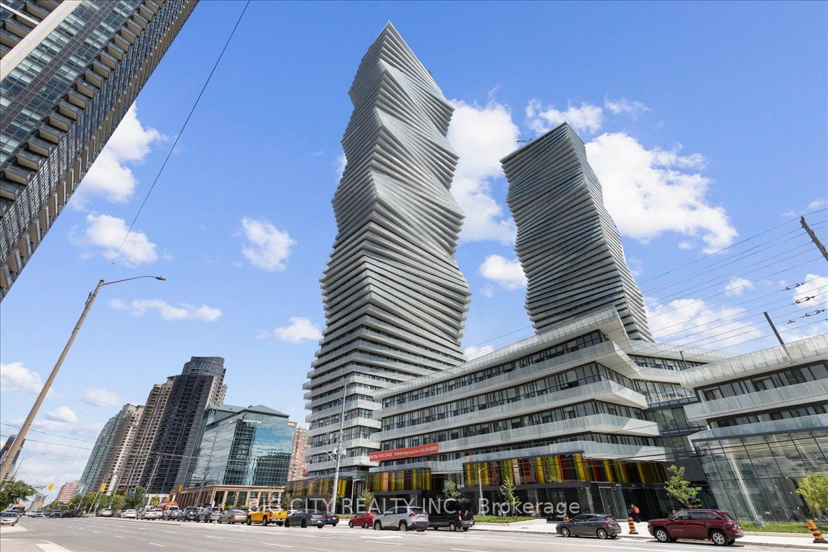 3900 Confederation Parkway 4012, Mississauga, ON L5B 0M3 photo 3