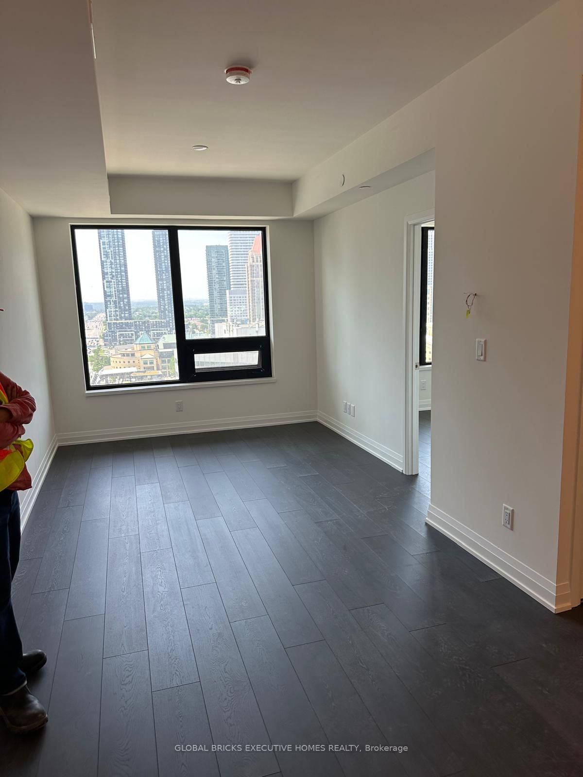 4015 The Exchange N/A 1706, Mississauga, ON L5B 0N9 photo 5