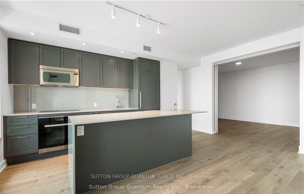 1928 Lake Shore Boulevard W 4107, Toronto, ON M6S 0B1 photo 5